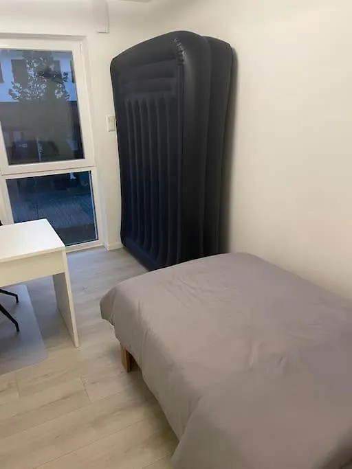 3Z-Neubau Ⅰ Balkon Ⅰ Tg-Parkplatz Ⅰ Messe Nurnberg Apartment Heilsbronn 0*,  Germany