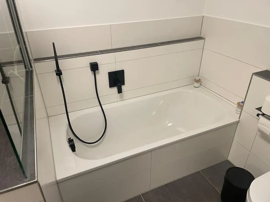 3Z-Neubau Ⅰ Balkon Ⅰ Tg-Parkplatz Ⅰ Messe Nurnberg Apartment Heilsbronn 0*,